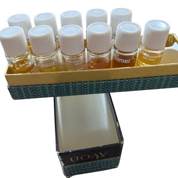 Avon Fragrances Demonstrator No. 1 Sample Kit 3 Missing All Less Than Full - Picture 6 of 7